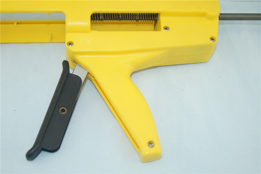 Applicator Gun
