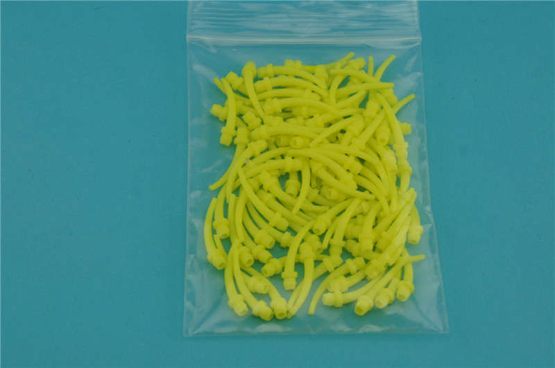 mixing cannula